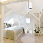 Contessa - Luxury Otel 5*