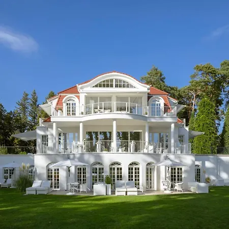 Hotel Contessa - Luxury Bad Saarow