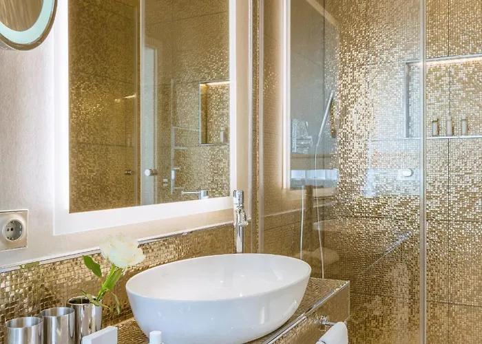 Contessa - Luxury Hotel